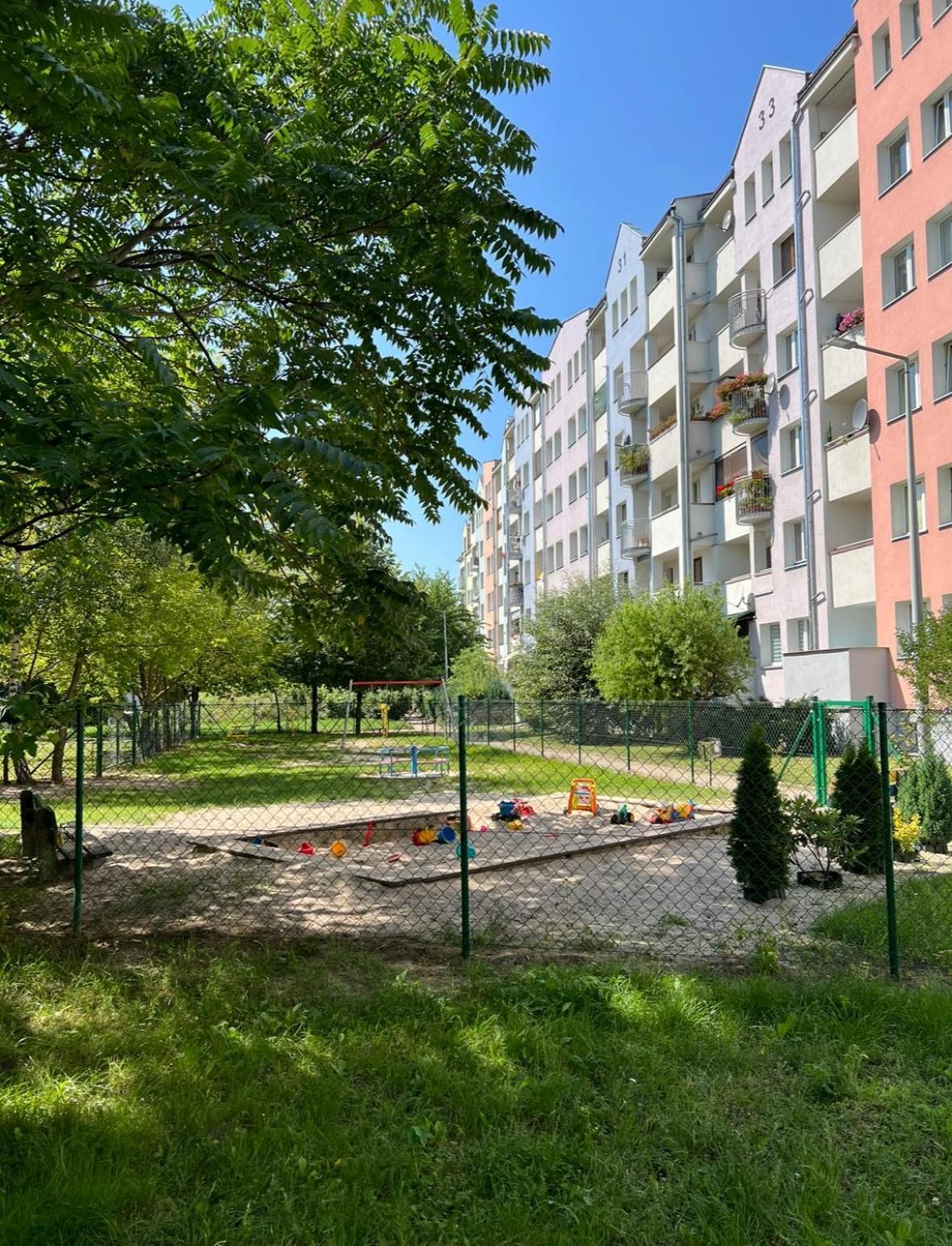 Mieszkanie 3 Pokojowe Dla Rodzin, Z Zabawkami, W Centrum Blisko Aquaparku Wroclaw Exterior photo